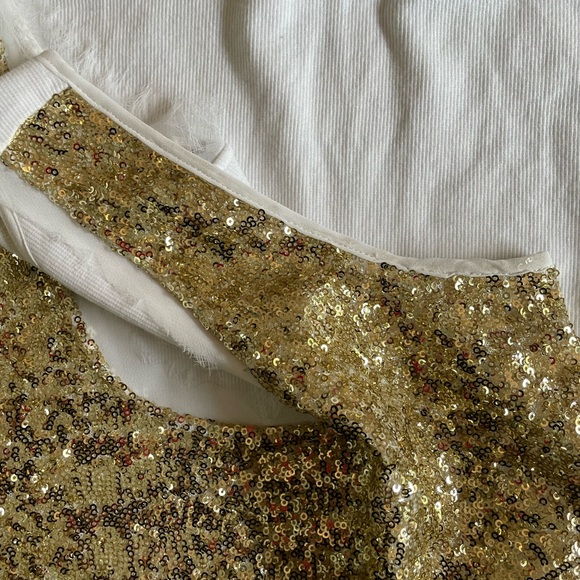 Calvin Klein Gold and Ivory sequin tank top Size S - like new - Picture 5 of 5